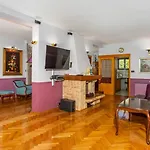 Vila Laura - Krk By Guide Krk Town
