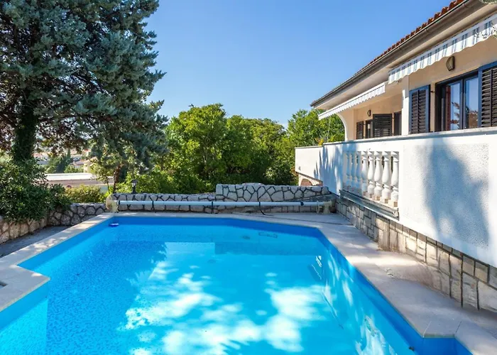 Villa Laura - Krk By Guide