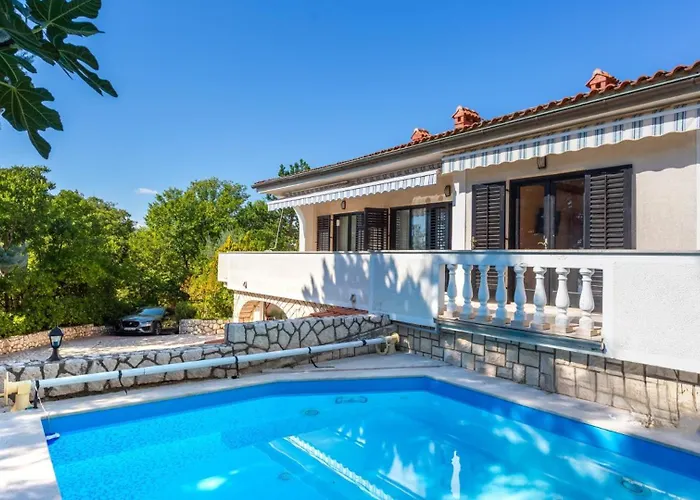 Villa Laura - Krk By Guide *